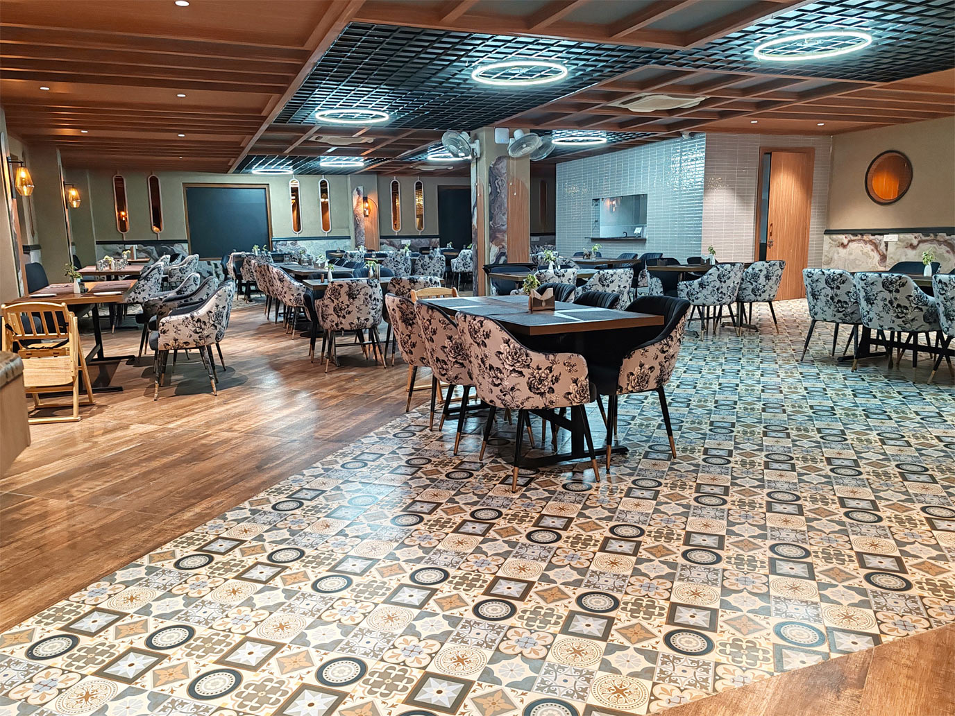 Dining at Maasai Mara Resort