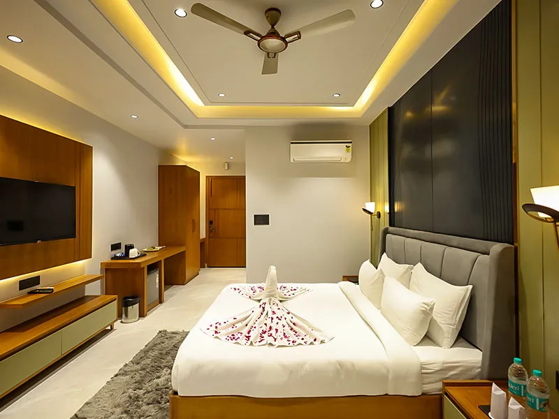 The Deluxe Room