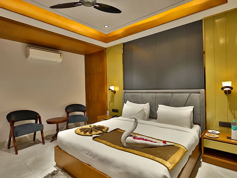 Luxury Suite